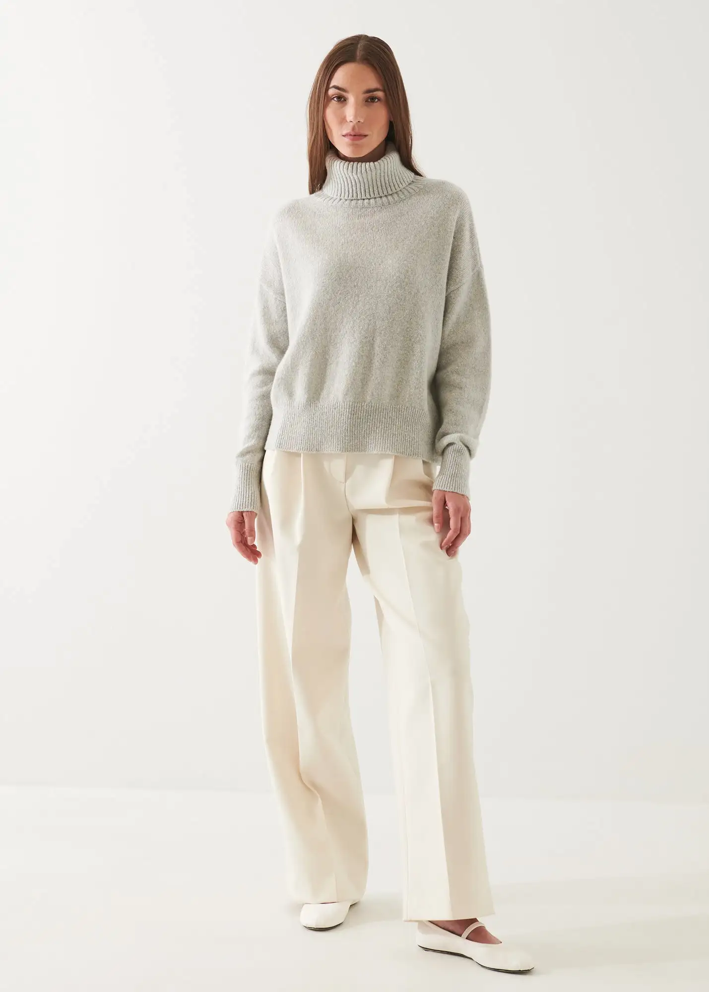 CASHMERE BLEND TURTLENECK