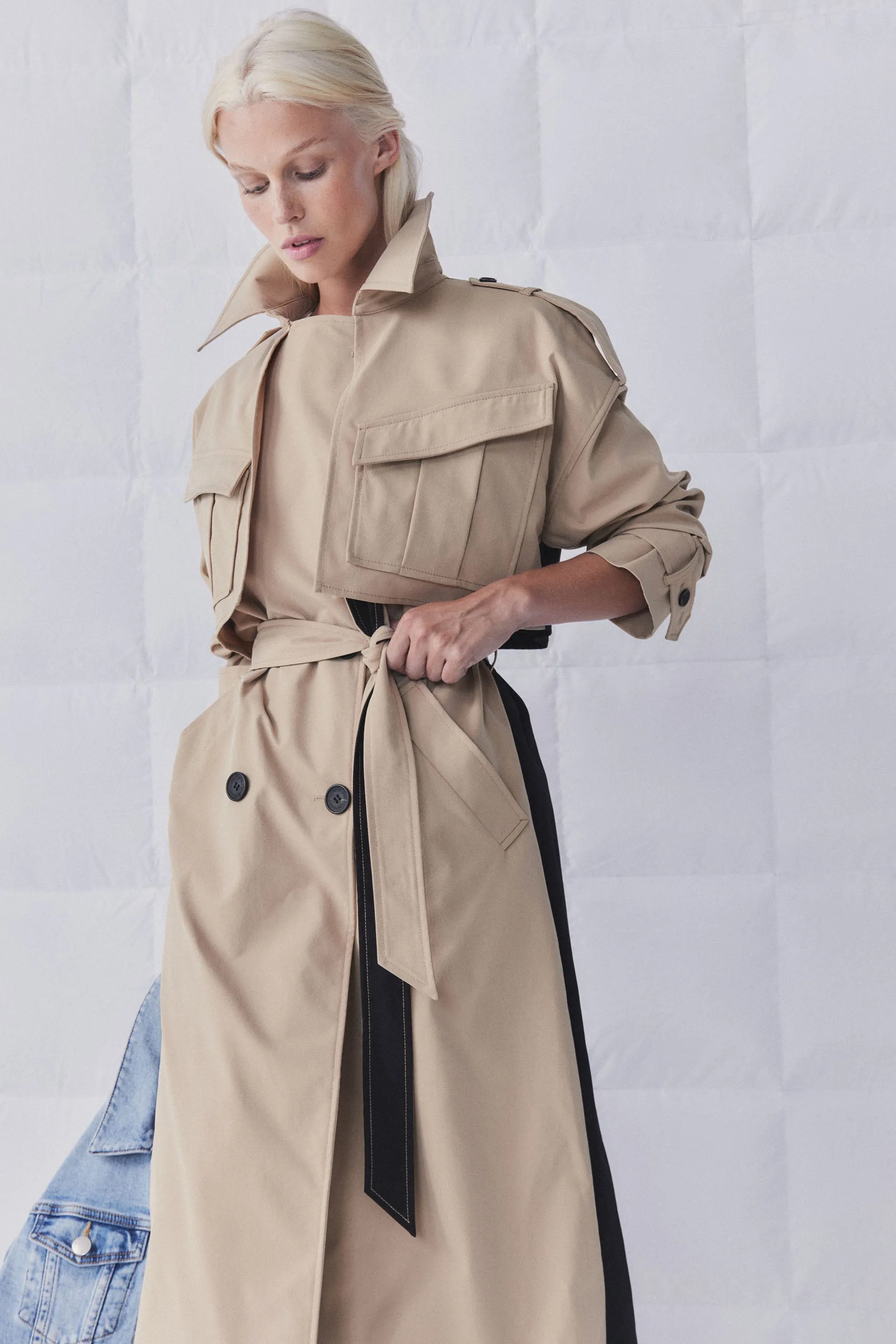 D-Luxe Contrast Trench Coat