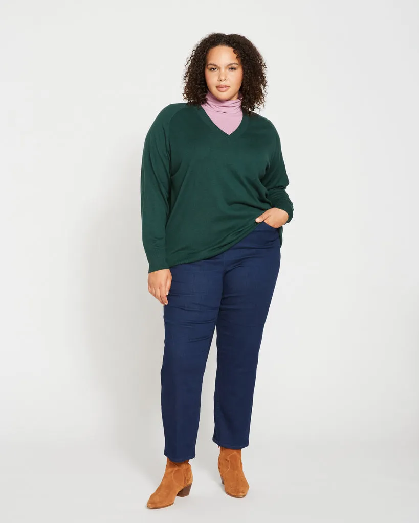 Eco Relaxed Core V Neck Sweater - Heather Forest