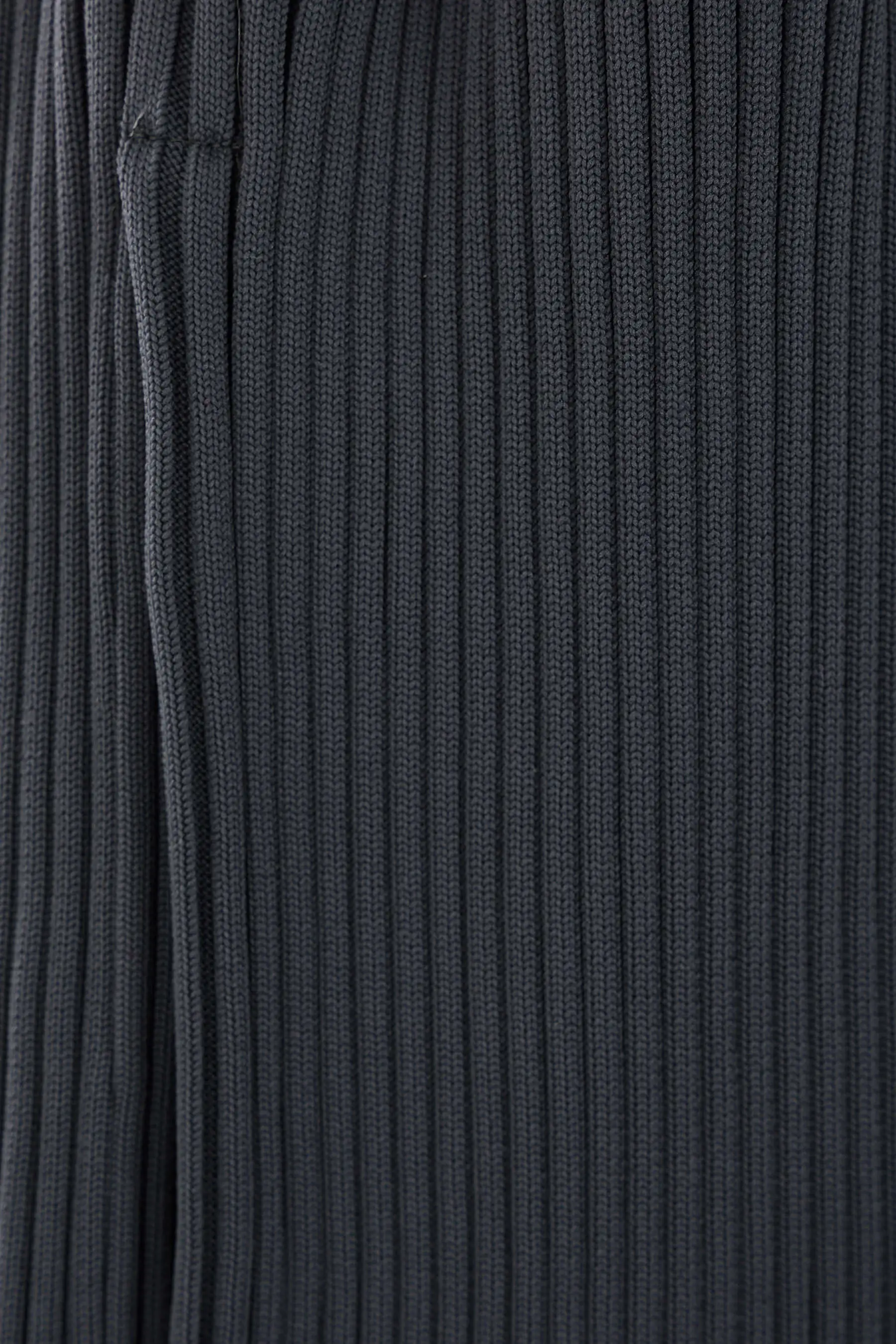 Fluted Tapered pants in ribbed recycled tecnical knit