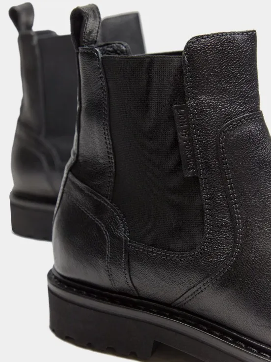 Leather ankle boots