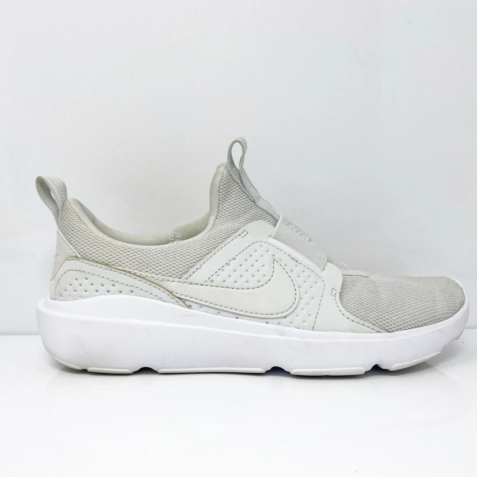 Nike Womens AD Comfort DJ1001-001 White Running Shoes Sneakers Size 7