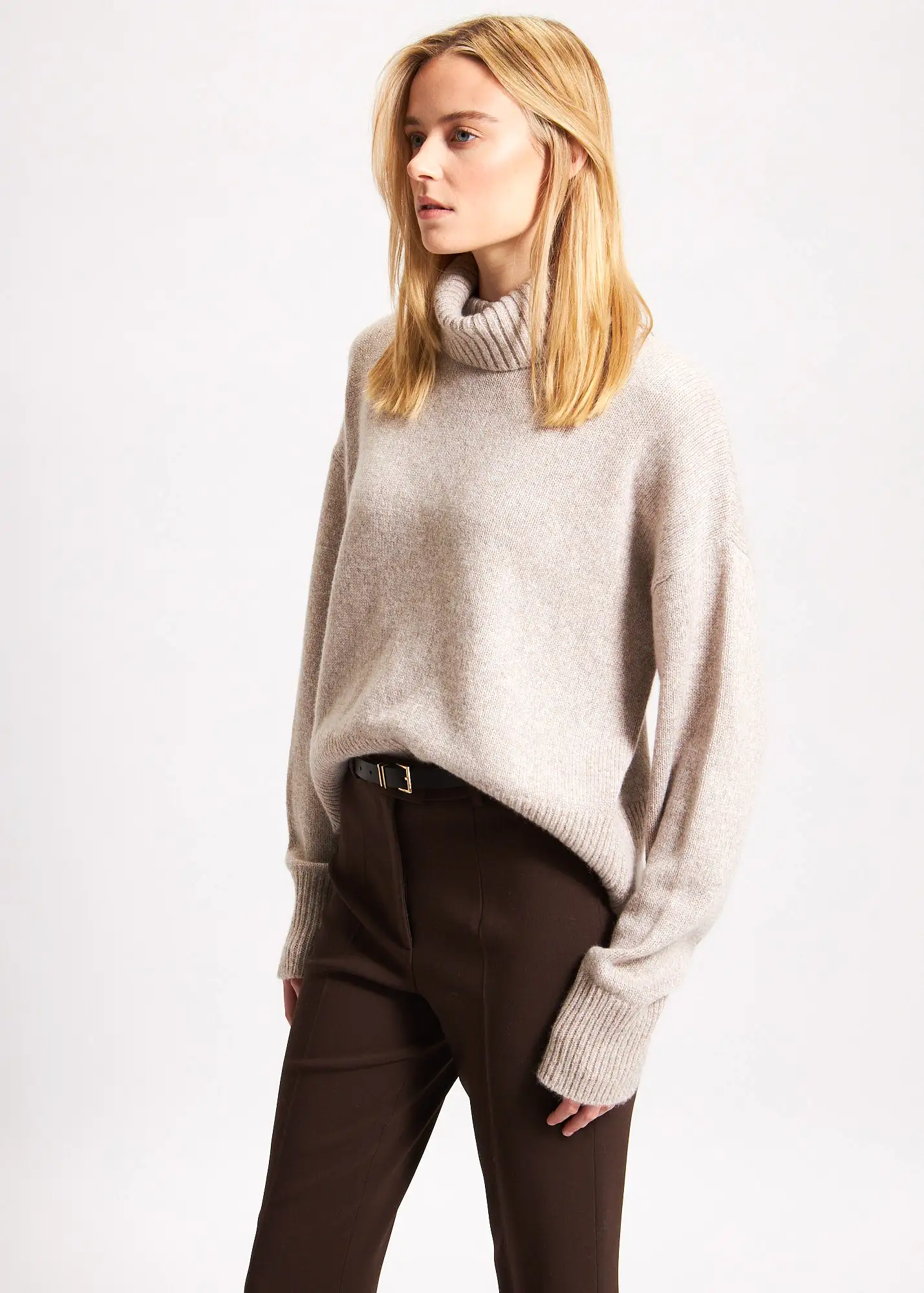 OVERSIZED CASHMERE TURTLENECK