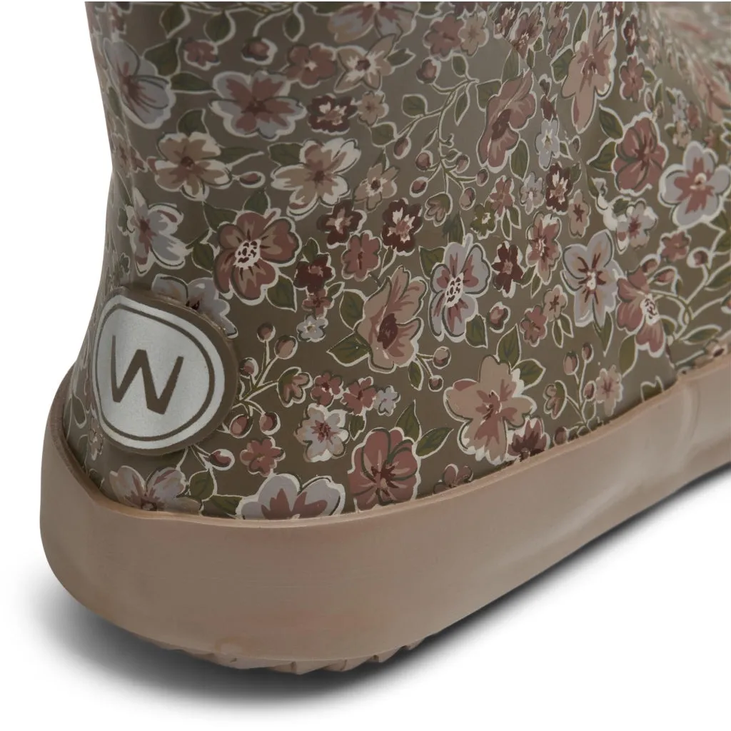 Rubber Boot Alpha Print - dry pine flowers