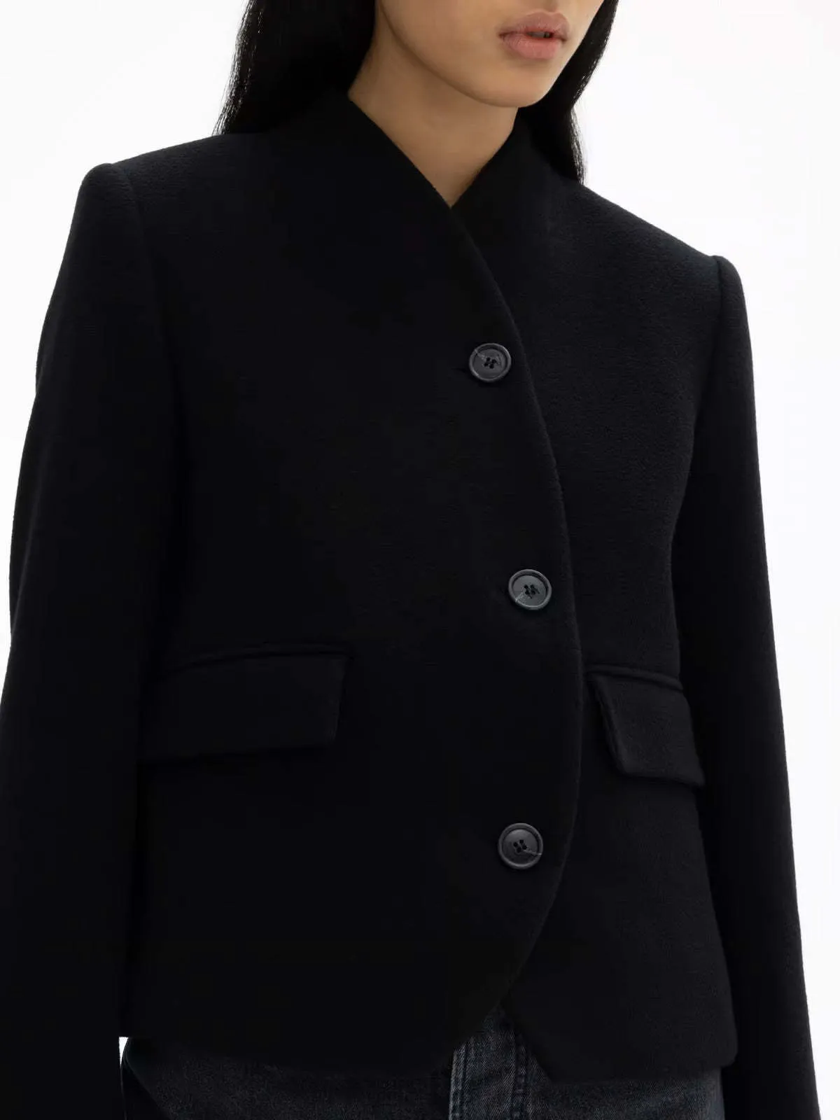 Short Curved Jacket - Black