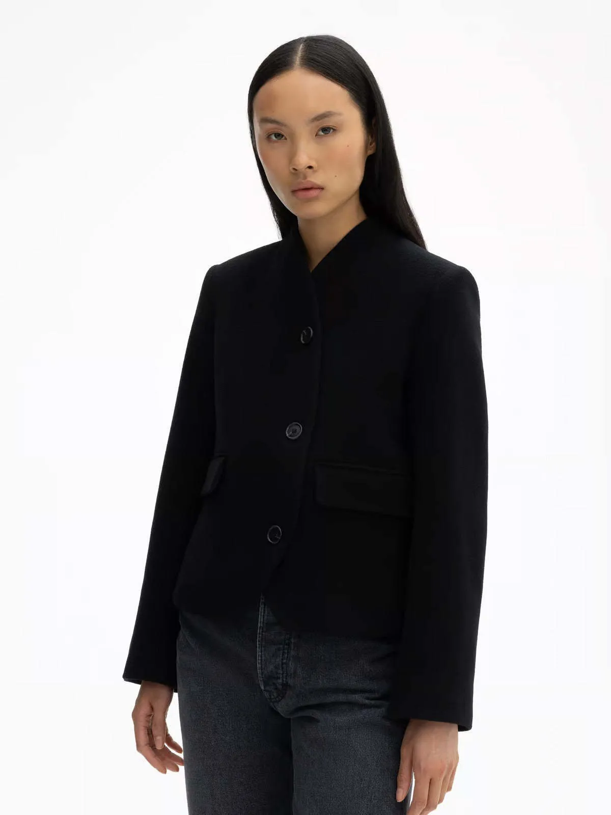 Short Curved Jacket - Black