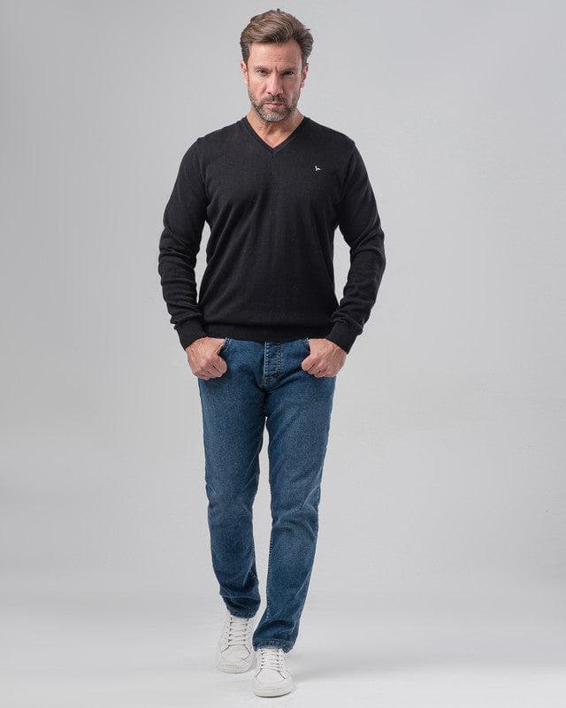 V-NECK PLAIN SWEATER - BLACK