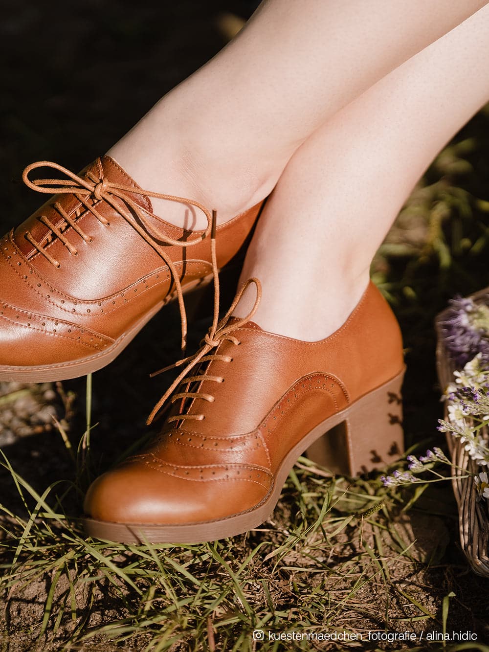 Women‘s Vintage Leather Shoes